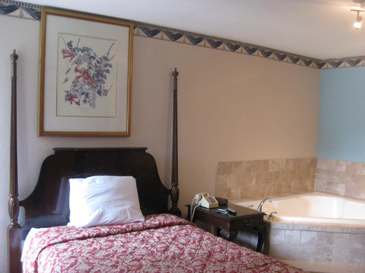 Regency Inn Of Naperville Dış mekan fotoğraf