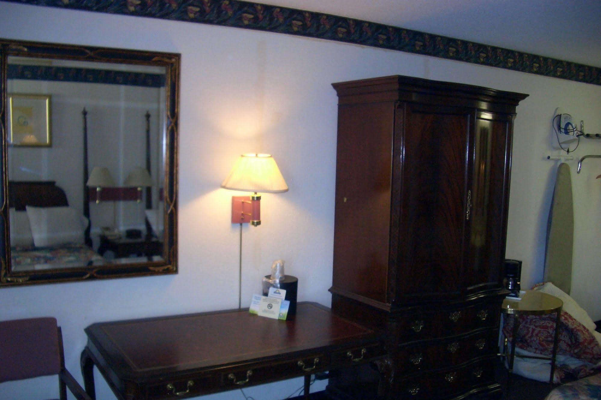 Regency Inn Of Naperville Dış mekan fotoğraf